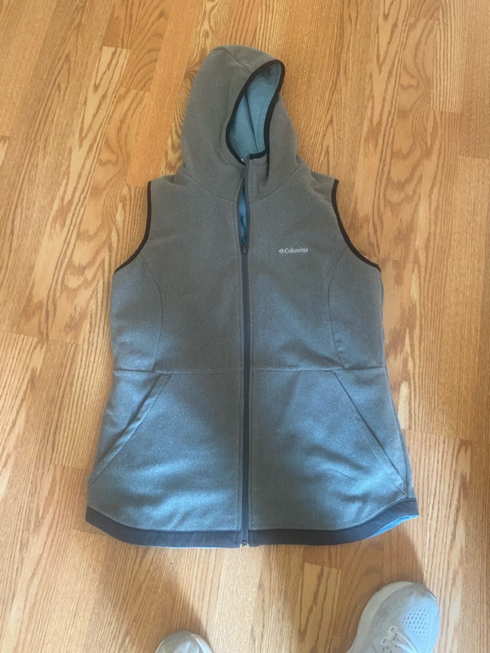 Columbia Gray Hooded Fleece Vest